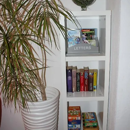 بيت ضيافة Gaestehaus Nikita 3*